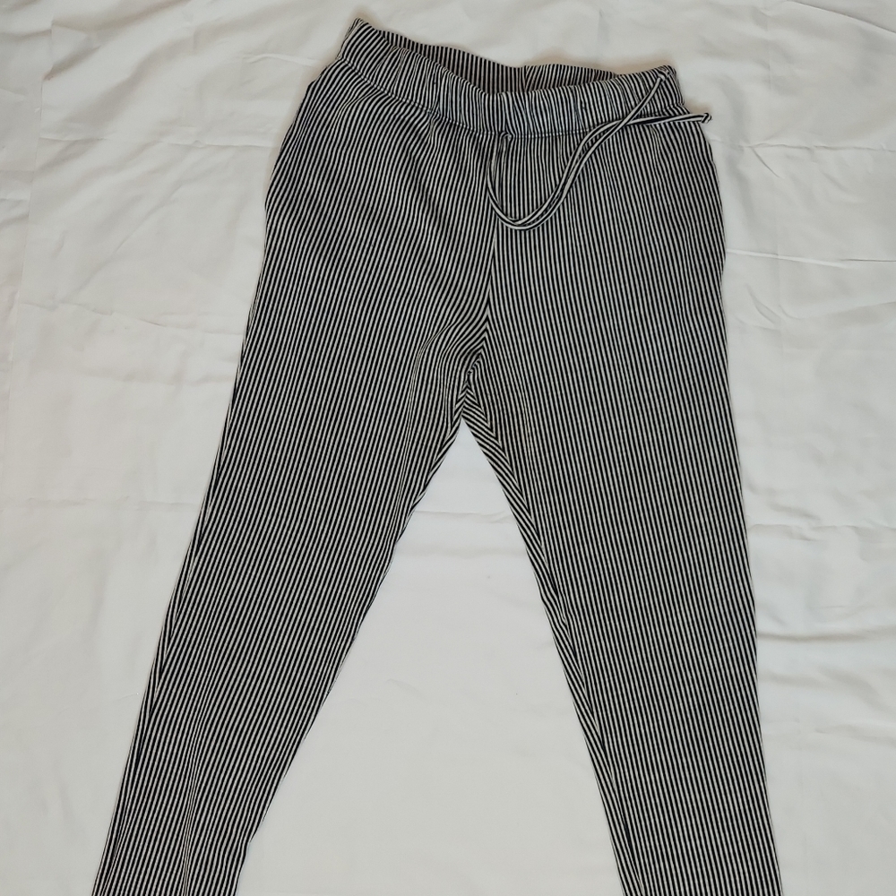 Jogger style pants
